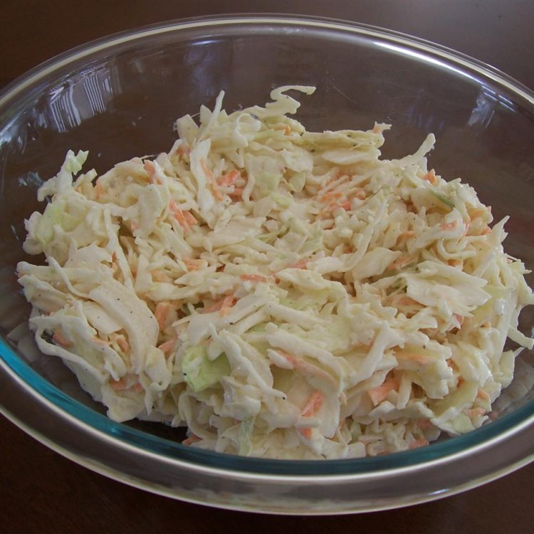 La Recette de Salade de chou crémeuse traditionnelle