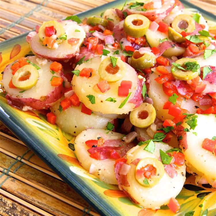 La Recette de Salade de pommes de terre espagnole savoureuse