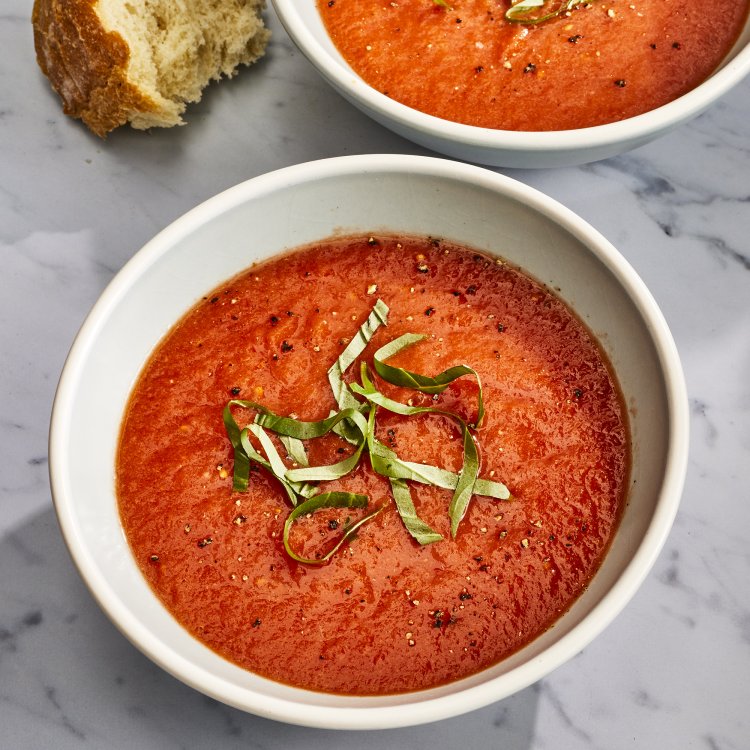 La Recette de Soupe aux tomates fraîches