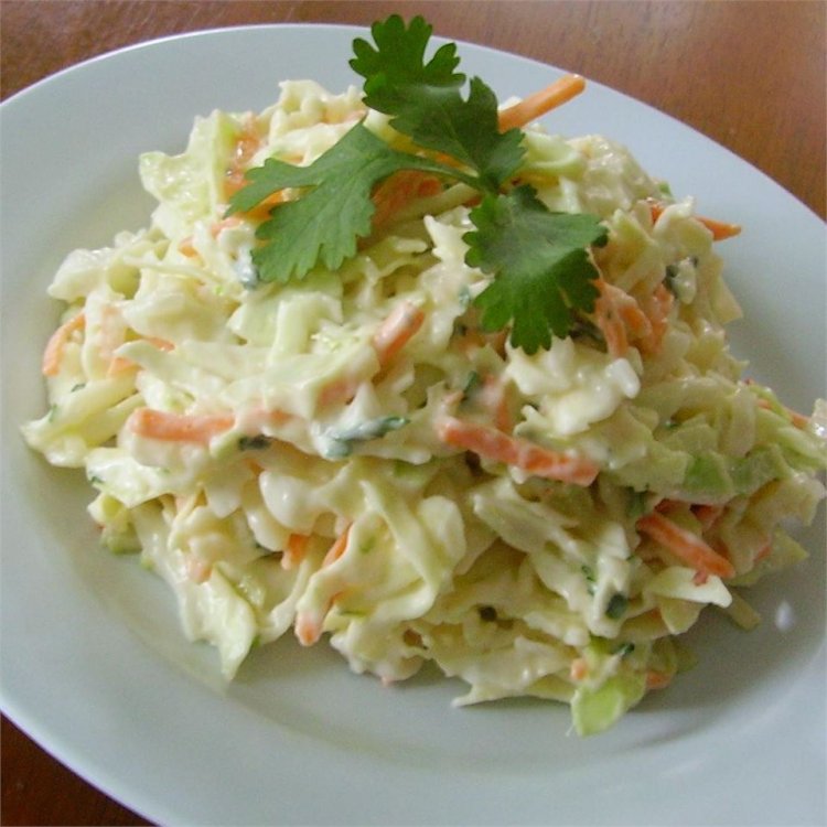 La Recette de Salade de chou coriandre-lime